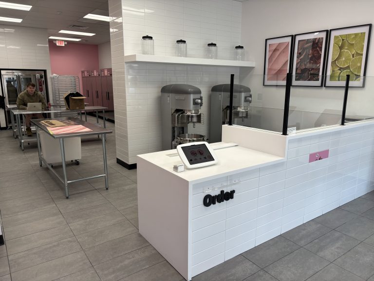 casework crumble cookies altoona